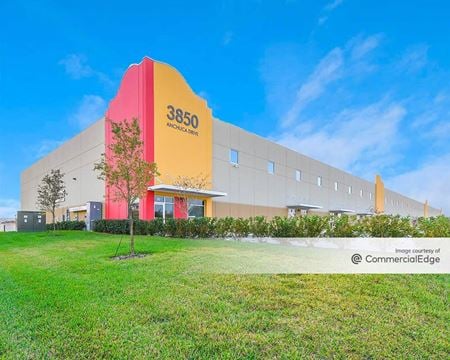 Industrial space for Rent at 3850 Anchuca Drive in Lakeland