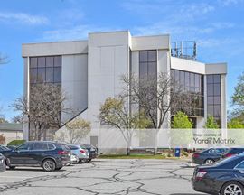 Edina Executive Plaza