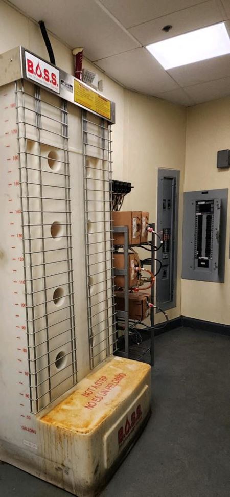 105      Space Photo Gallery 6