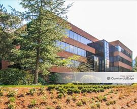 Ridgewood Corporate Square