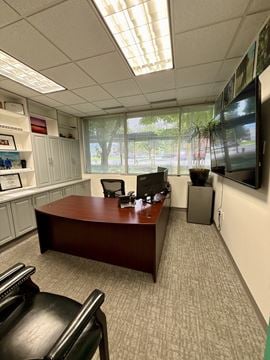 Prime Mid-Valley Office Space