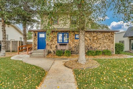 Office space for Rent at 924 N Main St in Hutchinson