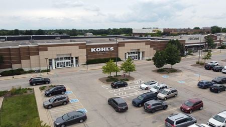 Photo of commercial space at 702 South Randall Road in Algonquin