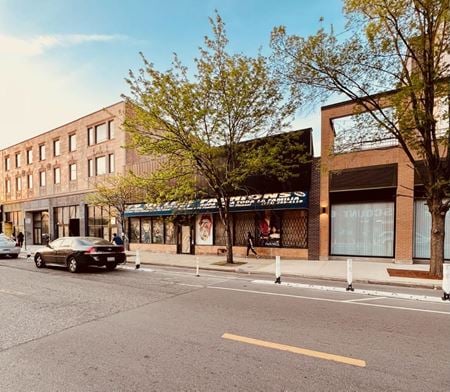 Commercial space for Rent at 2039 N Milwaukee Ave in Chicago