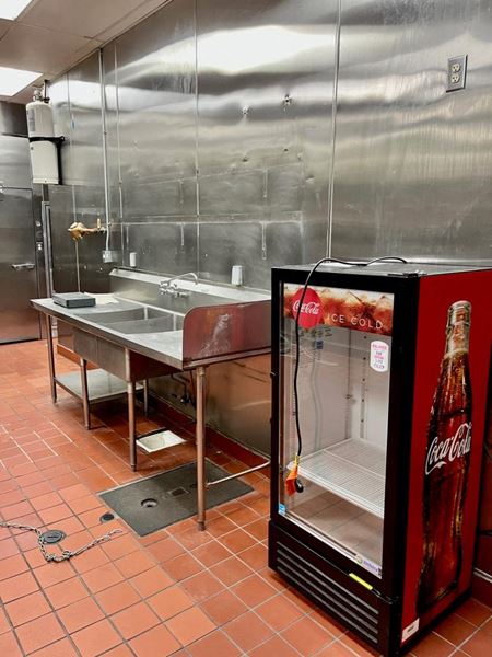 713      Space Photo Gallery 11