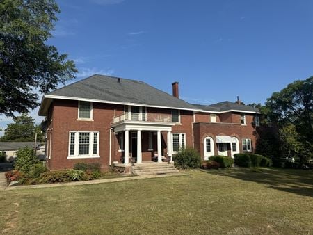 Photo of commercial space at 3600 W 11th St in Little Rock