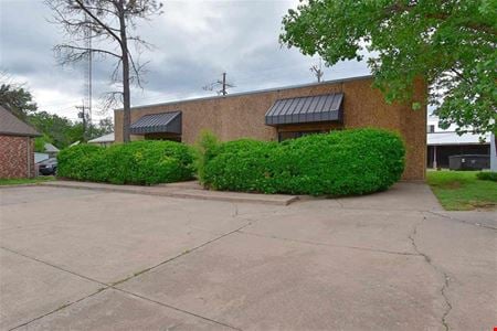 Office space for Sale at 607 SW E Ave in Lawton
