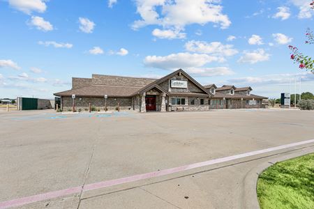 Commercial space for Rent at 851 Highway 287 N in Mansfield