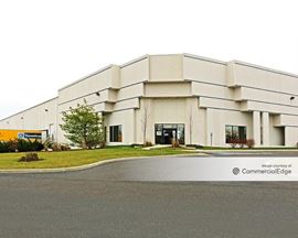 Commodore 295 Business Park - 800 Arlington Blvd
