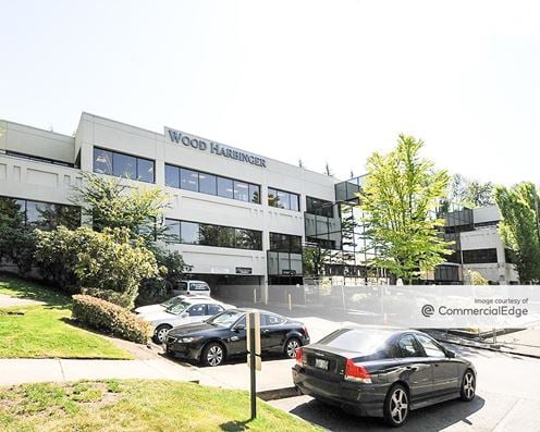 Corporate Campus East III