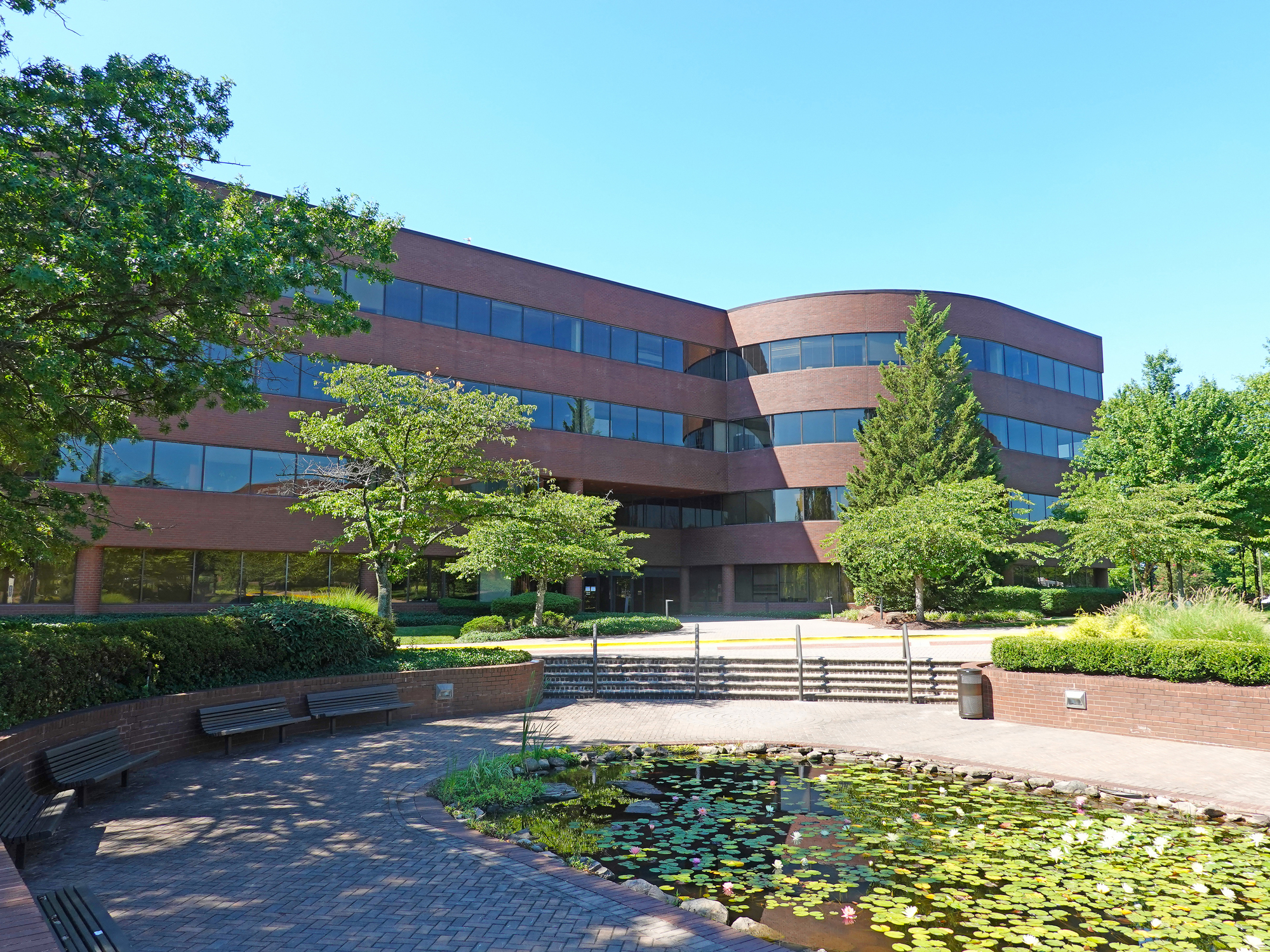 4600 Forbes Blvd, Lanham, MD 20706