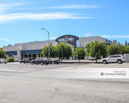 Retail space for Rent at 3580 Stevens Creek Blvd in San Jose