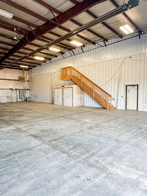 ±9,600 SF Shop & Office | ±5 Acre Stabilized & Fenced Yard