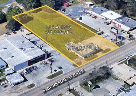 High Traffic 1.23 AC on S. Burnside Ave. - Gonzales