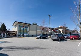 Como Lake Shopping Centre