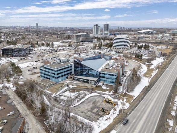 1601 Telesat Court, Ottawa, ON 