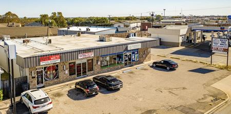 Photo of commercial space at 715 Lake Air Dr in Waco