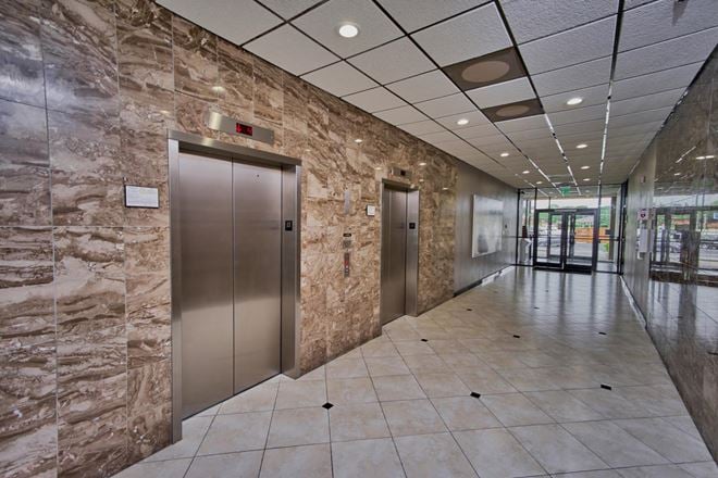 500 Grapevine Hwy