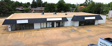 Retail space for Rent at 1219- 1223 North Broadway Avenue in Moore