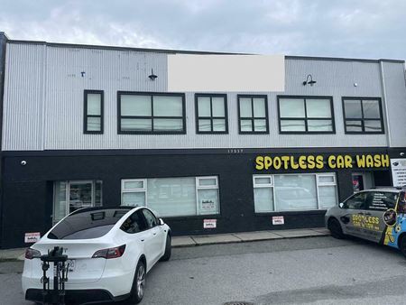 Industrial space for Sale at 17537 56 Avenue in Surrey