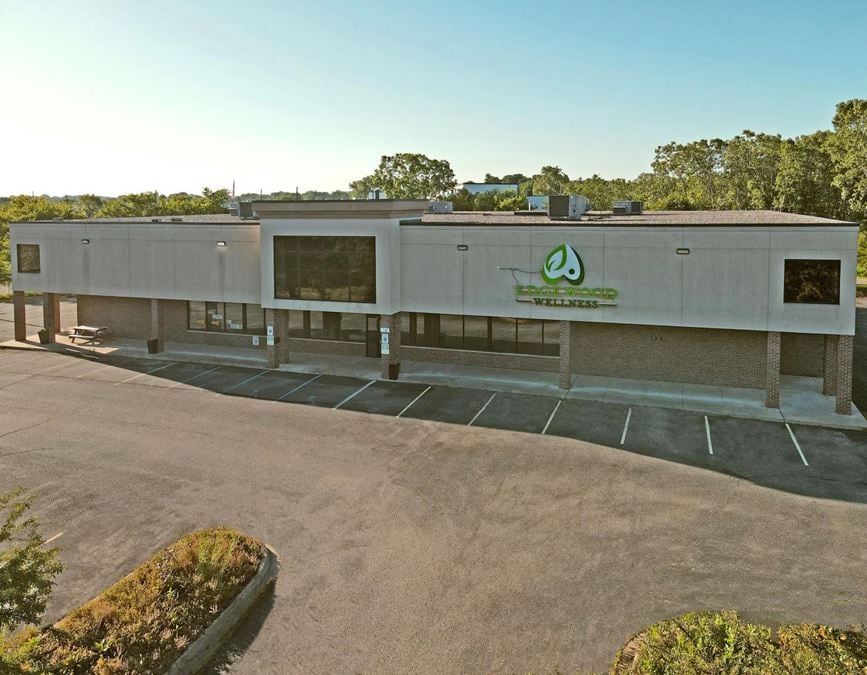 134 E Edgewood Blvd