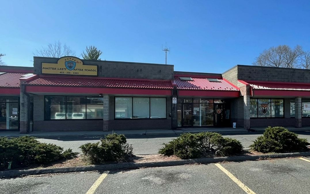 Retail Space in Shopping Center