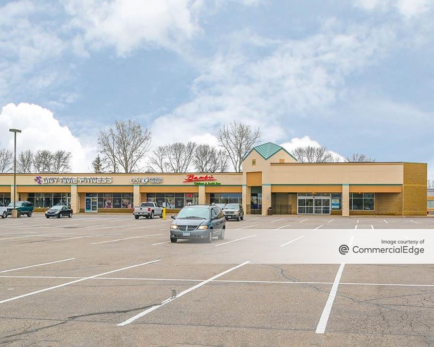 7053 10th Street North, Oakdale, MN 55128