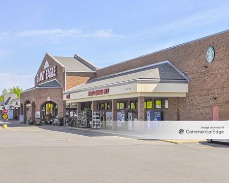 Retail space for Rent at 31990 Walker Road in Avon Lake