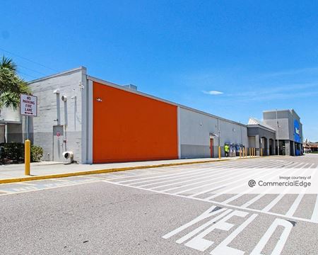 Photo of commercial space at 41232 US Highway 19 North in Tarpon Springs