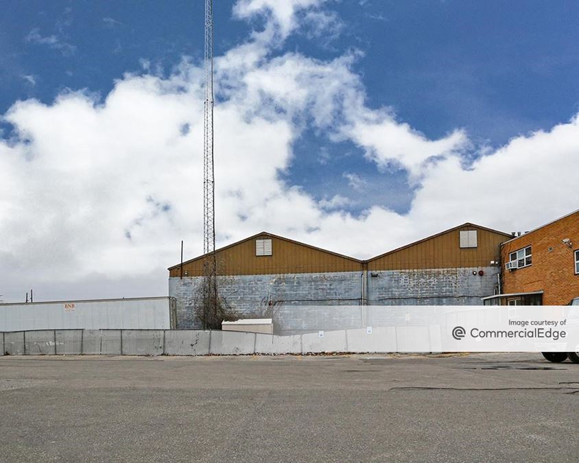 377 Carlls Path, Deer Park, NY 11729