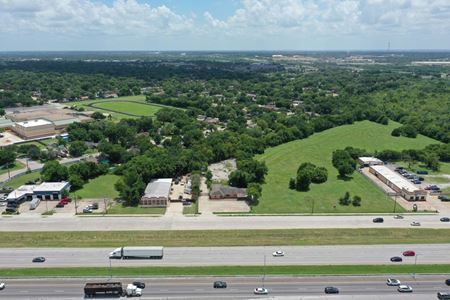 Office Building on +-1 Acre For Sale in Mesquite, TX - Mesquite