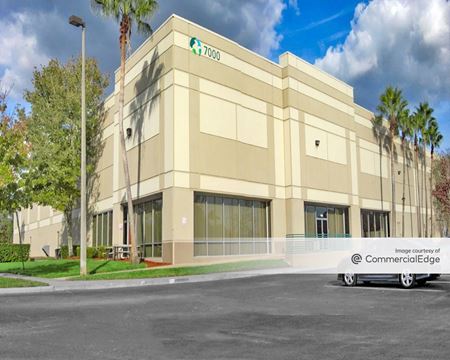 Industrial space for Rent at 7000 Kingspointe Pkwy in Orlando