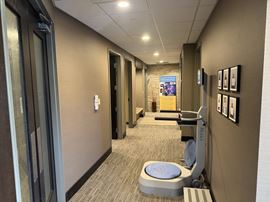 7300 France Ave S #302, Edina, MN 55435