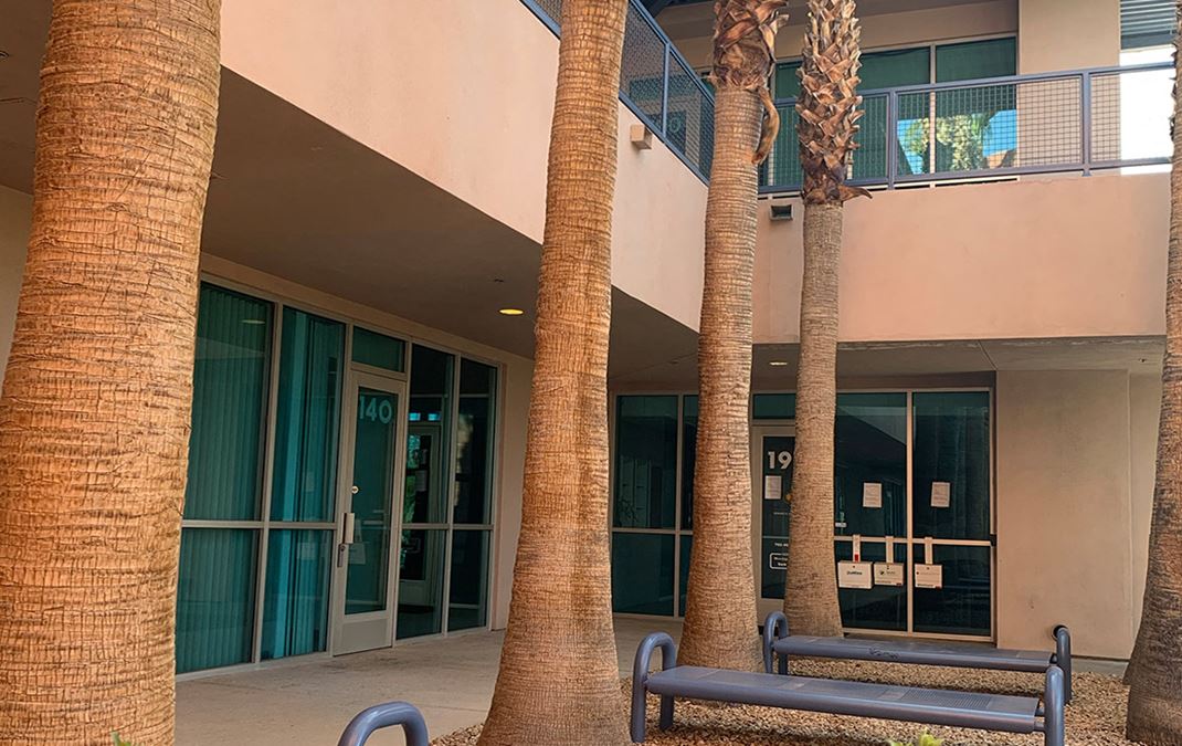 Tenaya Health & Professional Building 2701 N Tenaya Way, Las Vegas