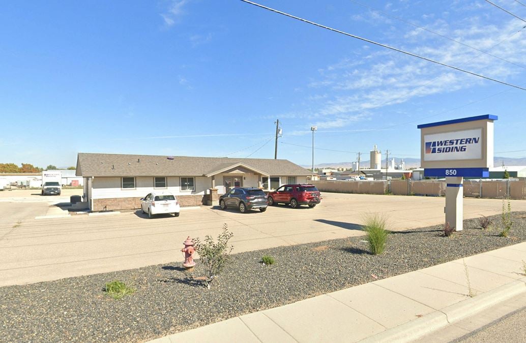 850 W Franklin Rd