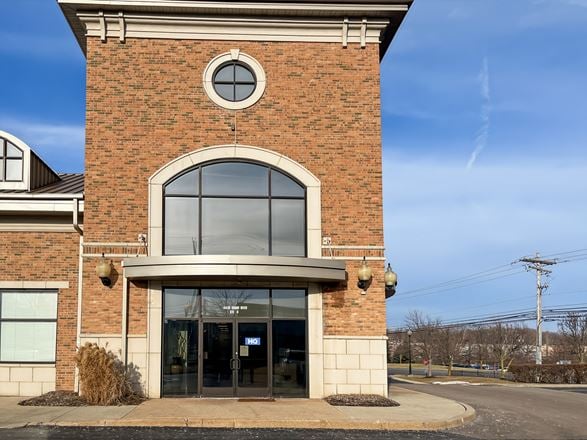 HQ - Novi - Grand River Ave