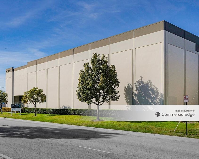 Alondra Industrial Park