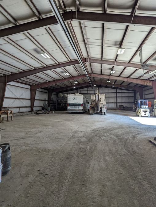 ±10,440 SF Warehouse with Yard Available in Will County