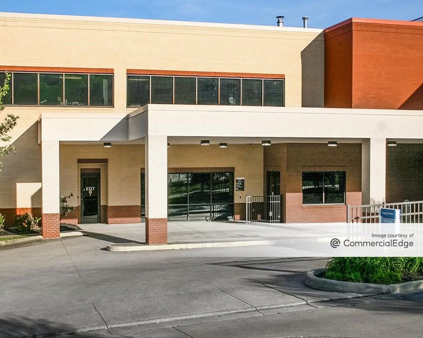 CHI Memorial 2515 Desales Avenue 2515 Desales Avenue Office Building