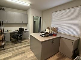 2010 W Parkside Ln, Suite 154