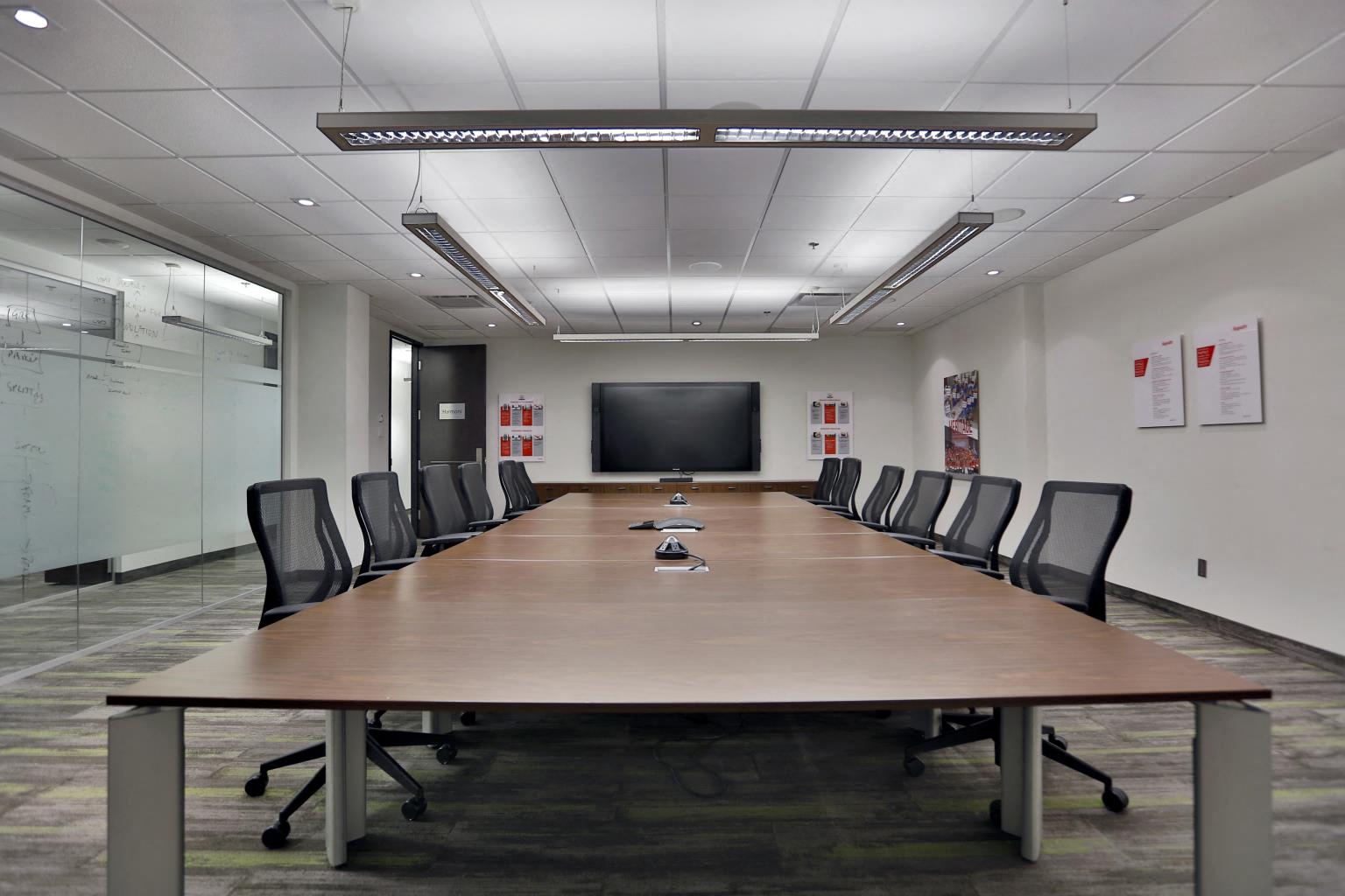 SAPUTO_SALLE_CONFERENCE_7300