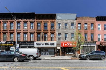 Retail space for Rent at 358 7th Ave in Brooklyn