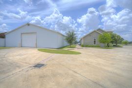 3209 Fort Worth Dr