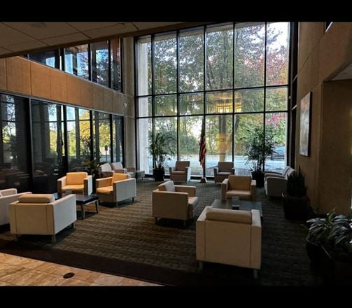 6513 SF Suite 200 Professional and Medical Office Space