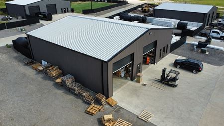 Industrial space for Rent at 1069 & 1107 County Road 264 in Bertram