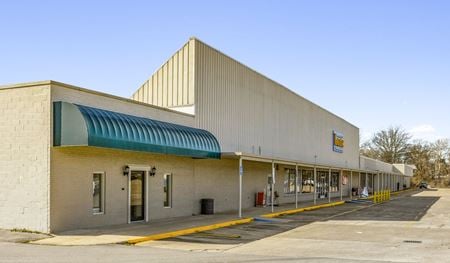 Retail space for Rent at 923-951 East College Street in Pulaski