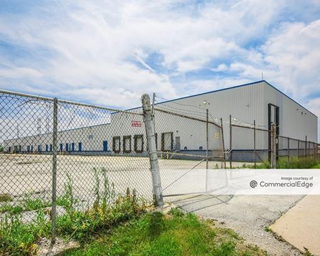 Industrial space for Rent at 8711 South 77th Avenue in Bridgeview