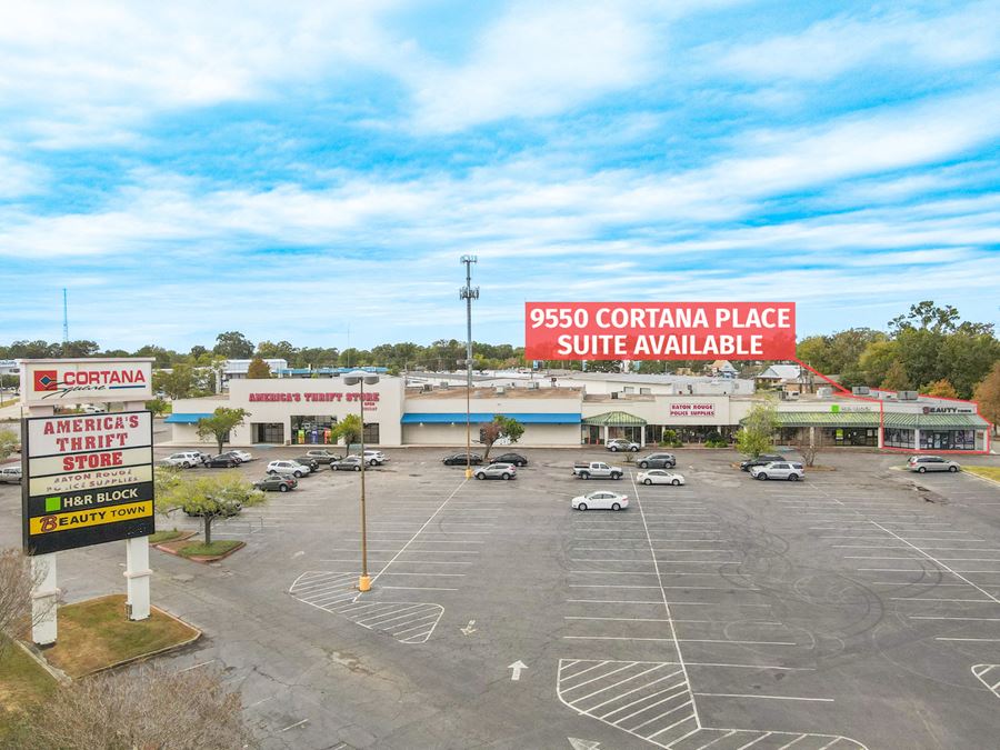 5,925 sf Endcap near new Aldi Grocery Store