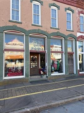145 E Main St