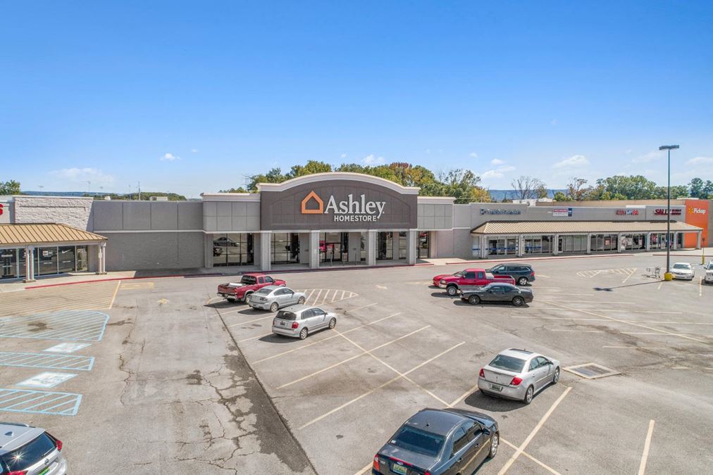 FOR SALE: Scottsboro Marketplace